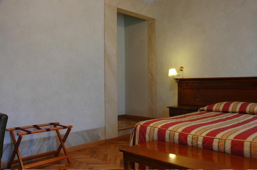 Hotel Villa Aurora Fiesole Exterior photo