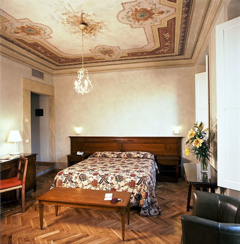 Hotel Villa Aurora Fiesole Exterior photo