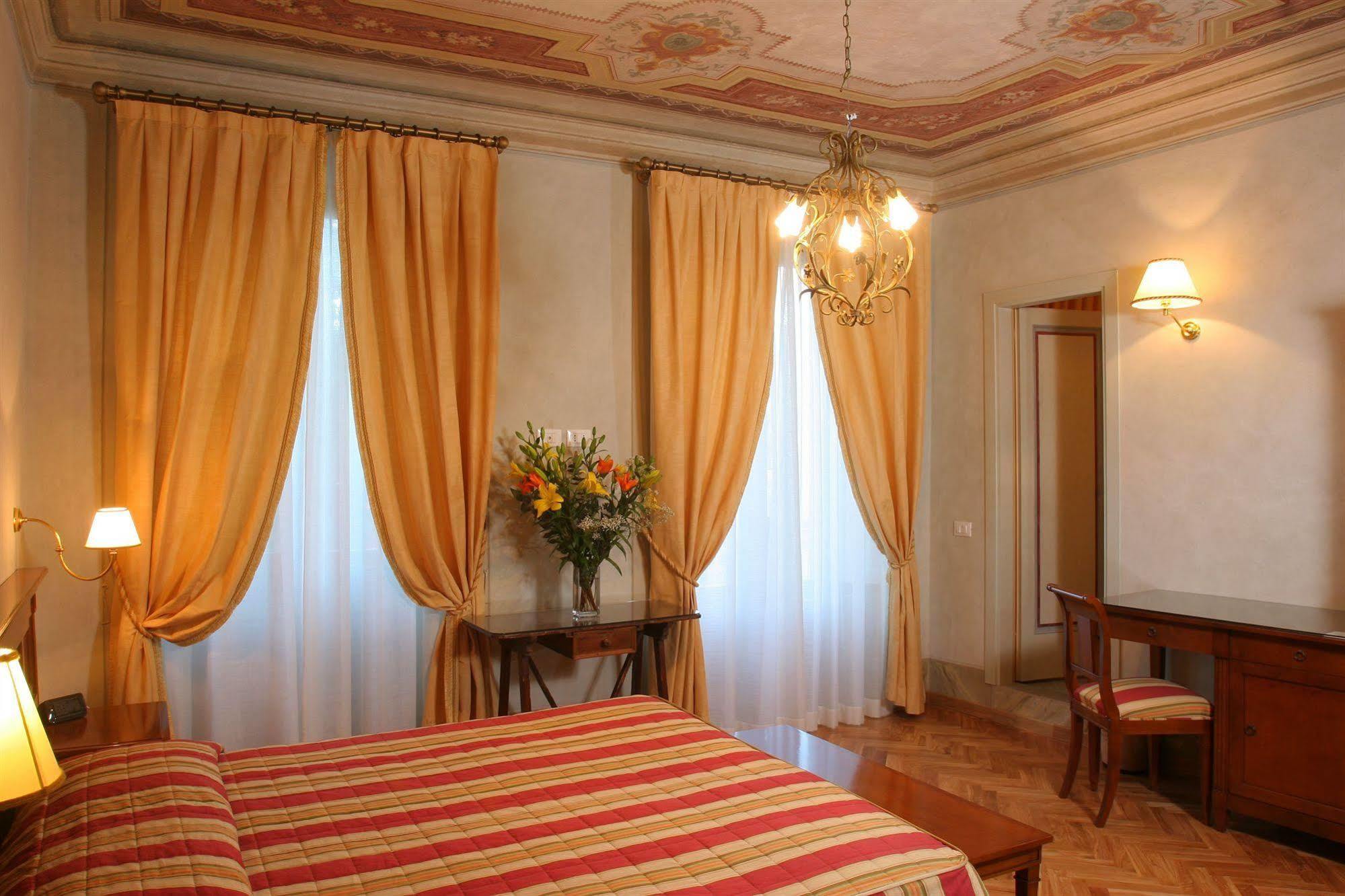 Hotel Villa Aurora Fiesole Exterior photo